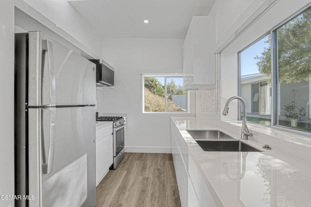 Not Applicable - 1007242 - Residential