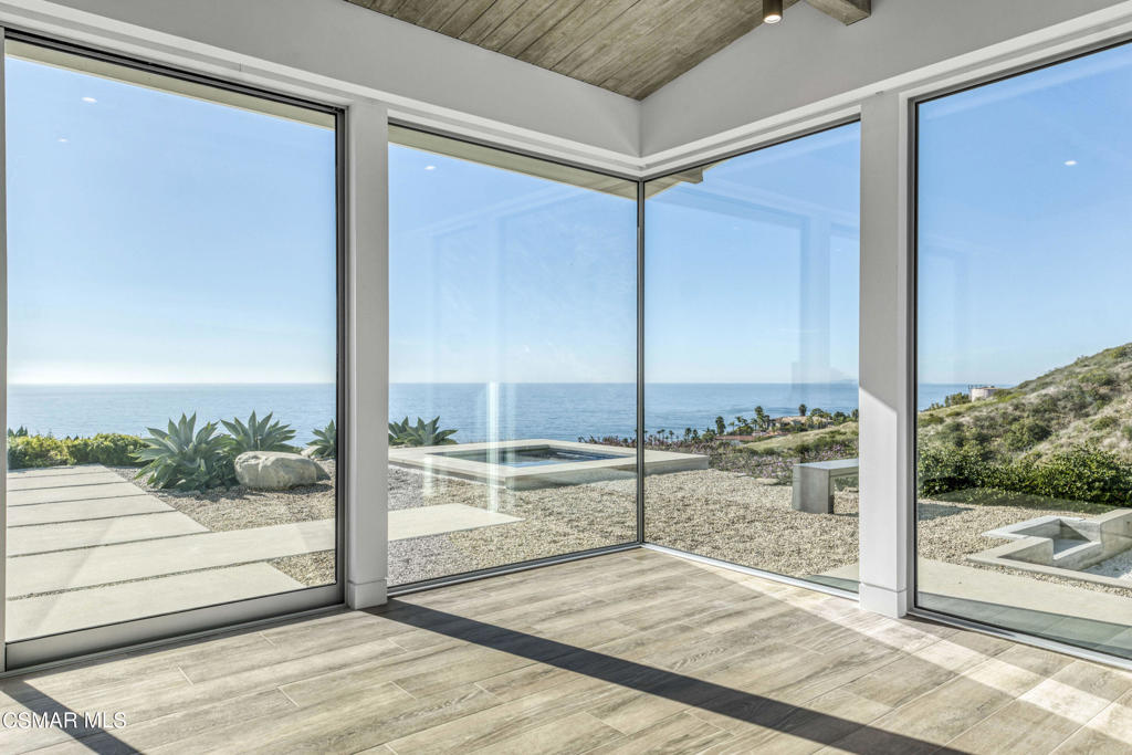 Not Applicable - 1007242 - Residential