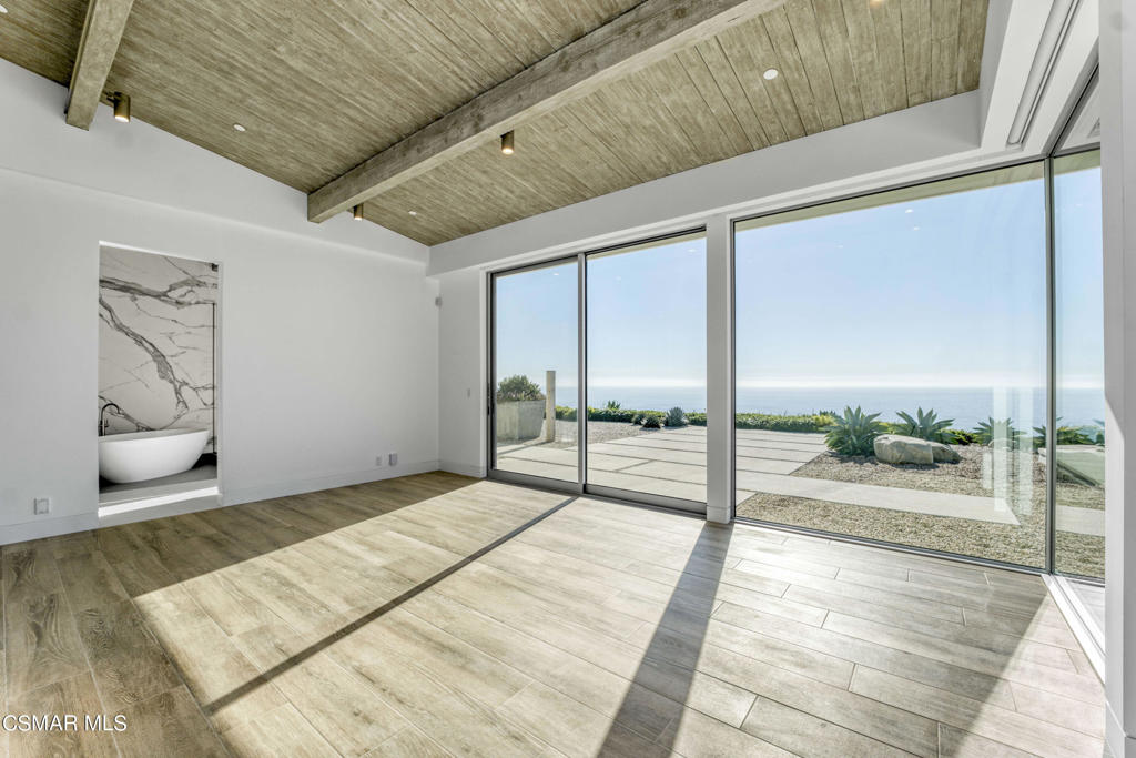 Not Applicable - 1007242 - Residential