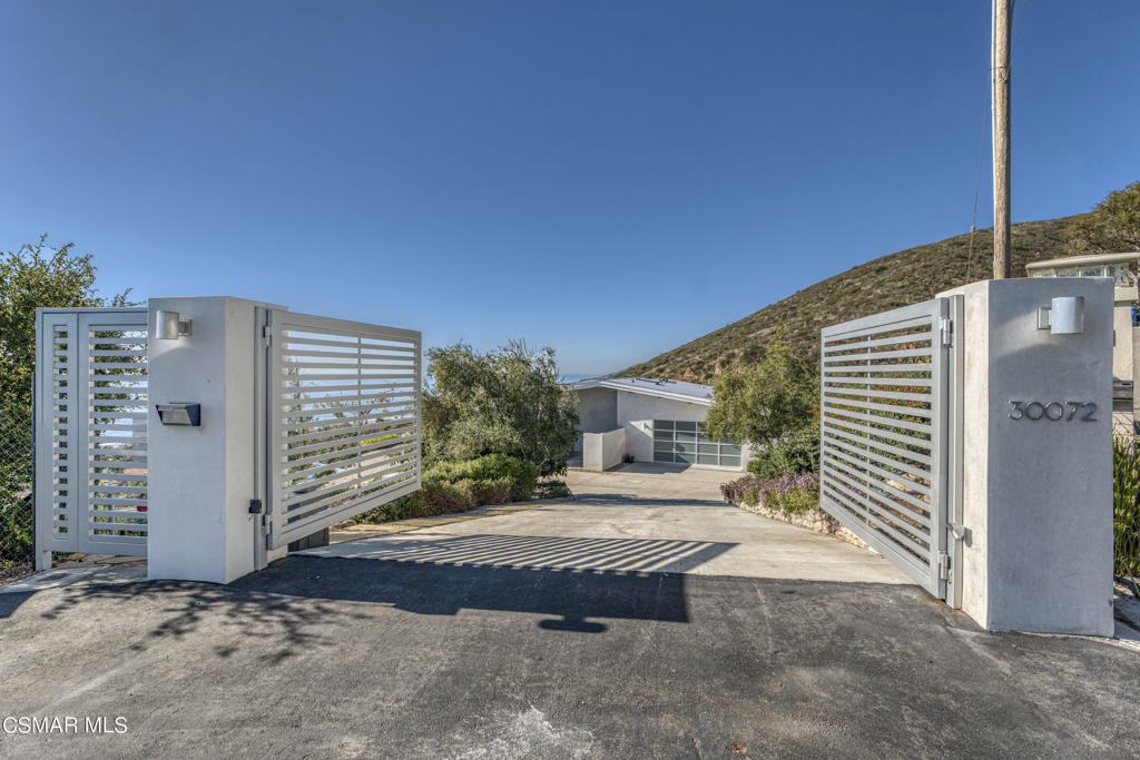 Not Applicable - 1007242 - Residential