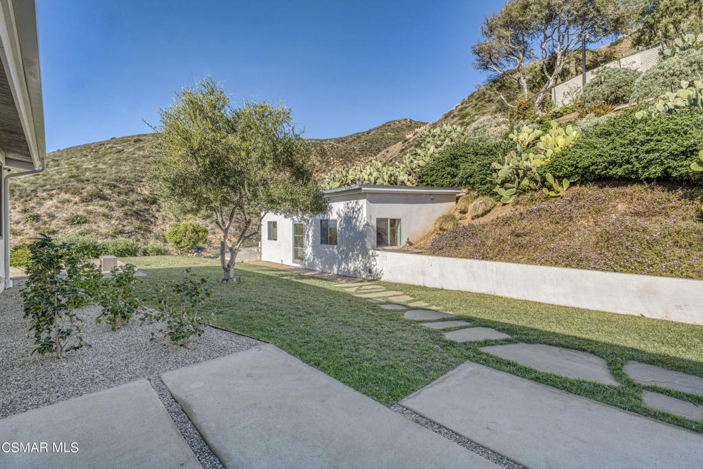 Not Applicable - 1007242 - Residential