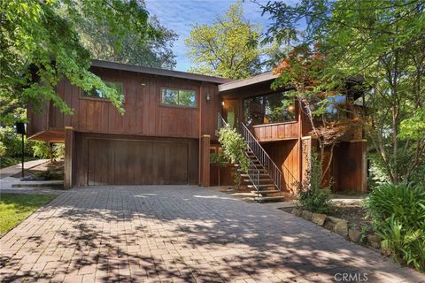 Photo of 225 Fern Way, Vacaville, CA 95688 (MLS # MC26074641)