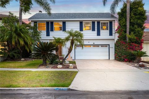 Photo of 3640 Pine Avenue Ave, Long Beach, CA 90807 (MLS # PW25224653)