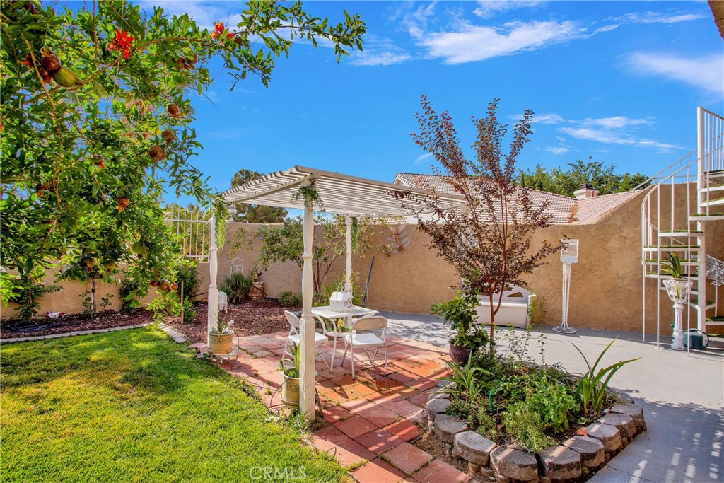 15037 Wildflower Lane