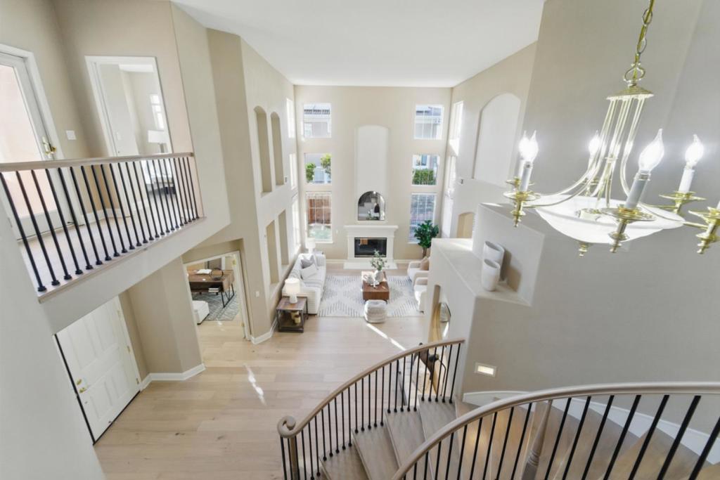 4769 Whitetail Lane