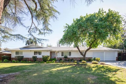 Photo of 5274 N Nantucket Avenue, Fresno, CA 93704 (MLS # ML82037155)