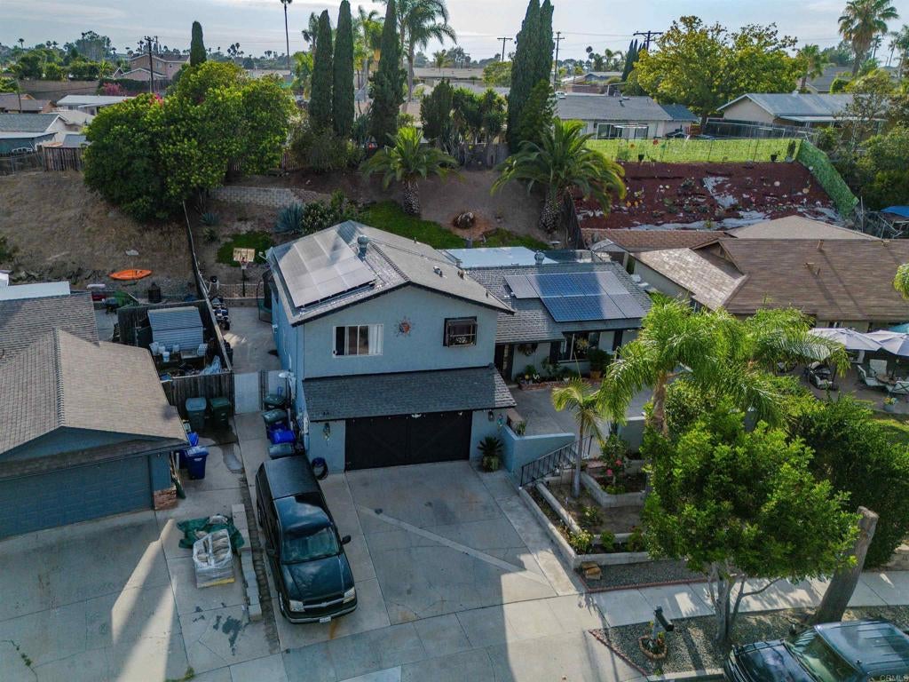 1650 Lisa Avenue