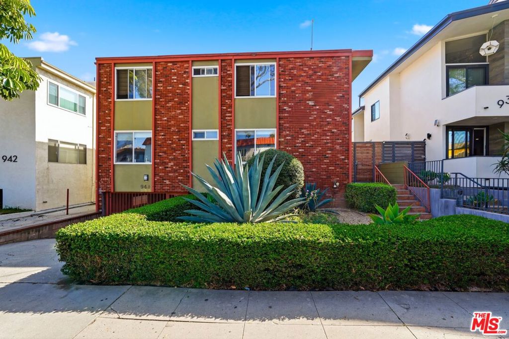 940 7th Street 8, Santa Monica CA 90403