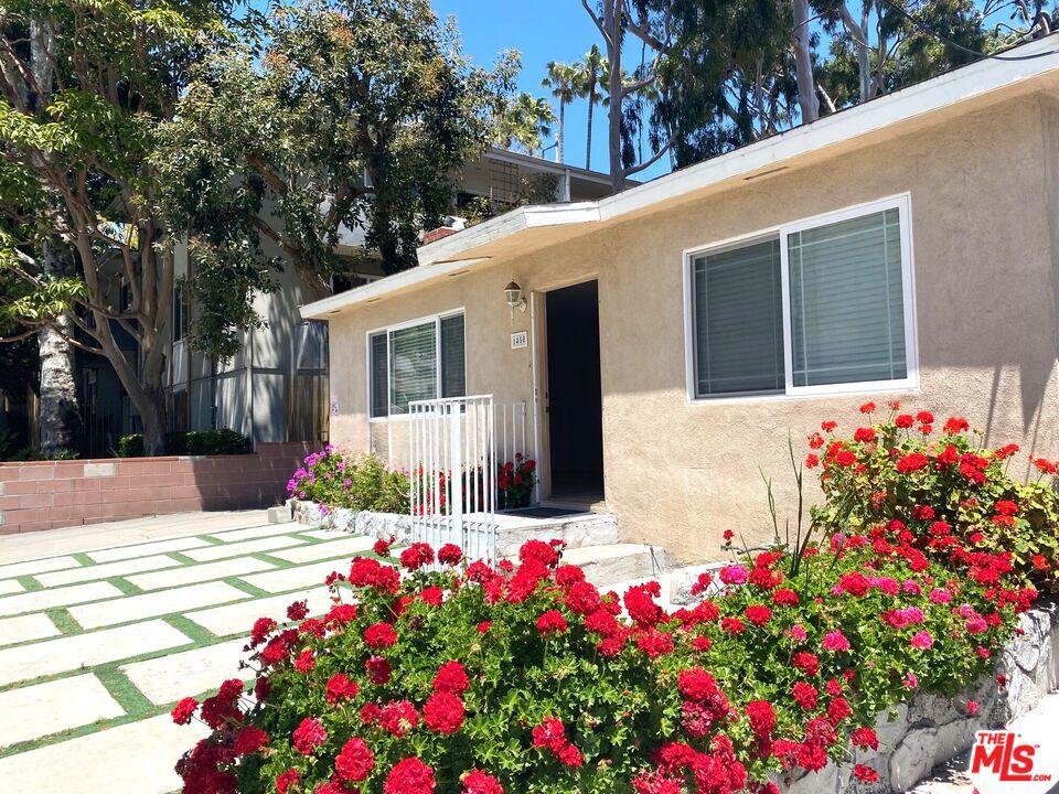 This large and inviting 4-bedroom, 2-bath residence offers the perfect blend of comfort, convenience, and style. Situated in one of the most desirable areas of West Los Angeles, the home features an in-unit washer and dryer for ultimate ease. Enjoy a prime location just minutes from the beautiful Santa Monica beaches and the prestigious UCLA campus. With easy access to shops, charming cafes, and highly rated restaurants, you'll find everything you need right at your fingertips. The home is also within walking distance to grocery stores and everyday conveniences, making errands a breeze. The spacious layout provides plenty of room for living, working, and entertaining, while the well-designed floor plan ensures comfort and privacy for all. This is the perfect home for those who value both space and location in the heart of West Los Angeles.