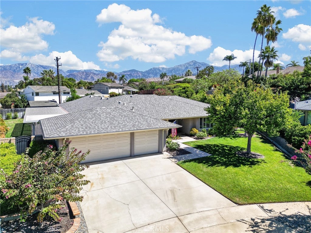 657 Kimball Lane