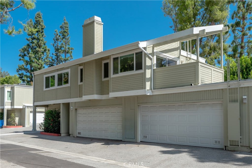 22139 Burbank Boulevard 7