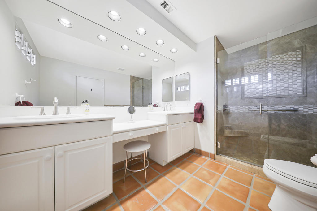 Sunrise C.C. - Residential