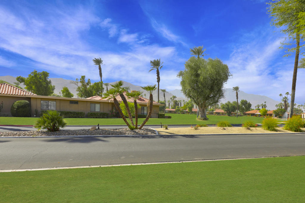 Sunrise C.C. - Residential