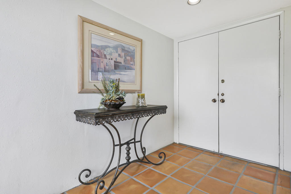 Sunrise C.C. - Residential