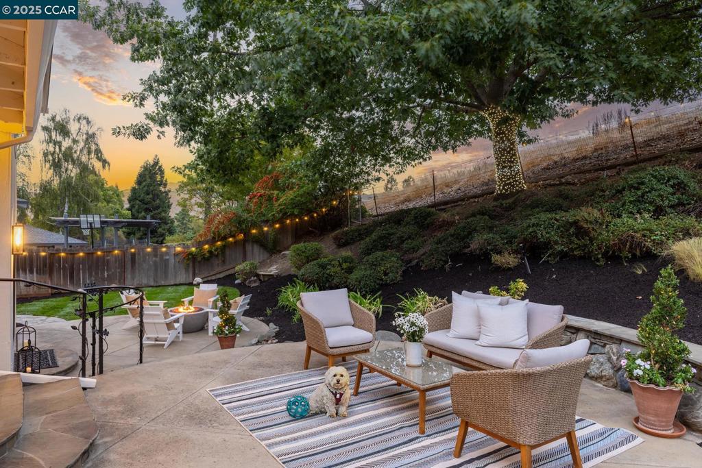 SYCAMORE HOMES - Residential