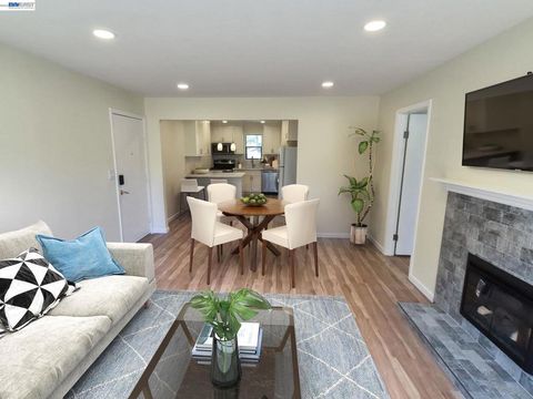 Photo of 395 Camelback Rd Rd #2, Pleasant Hill, CA 94523 (MLS # 41132207)