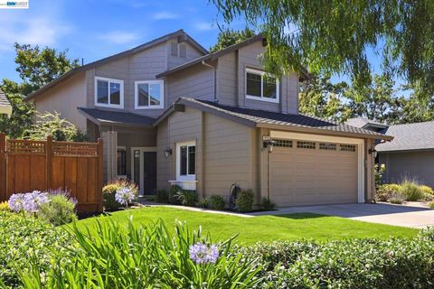 Photo of 3711 Kamp Dr DR, Pleasanton, CA 94588 (MLS # 41139553)