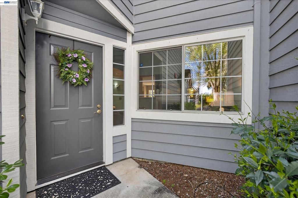 Photo of 3873 Inverness Cmn Cmn, Livermore, CA 94551 (MLS # 41127552)