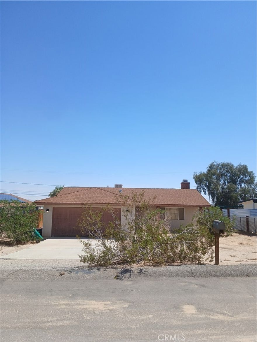 **DIAMOND IN THE ROUGH** Fixer upper located in a calm and quite community, near a military base. This home has been hugely reduced accordingly as it needs updating and repairs.... priced to sell.