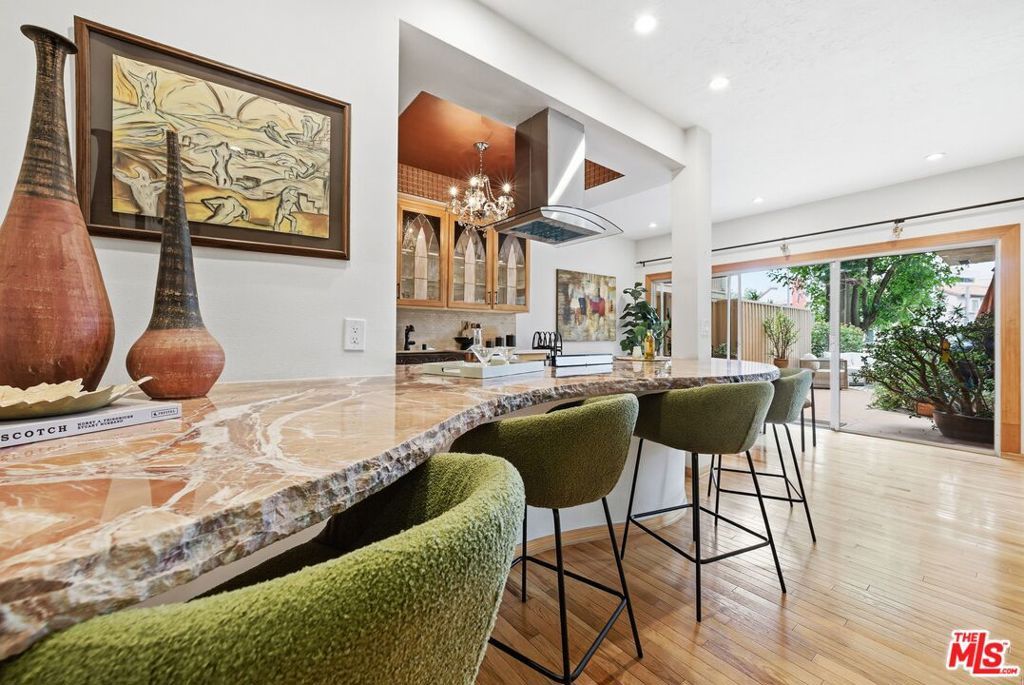 Photo of 612 S Barrington Avenue #213, Los Angeles, CA 90049 (MLS # 26670387)