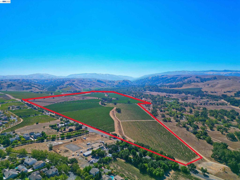00 Arroyo Rd