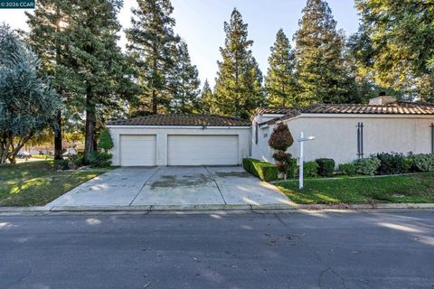 Photo of 3735 Ignacio Cir Cir, Stockton, CA 95209 (MLS # 41128609)