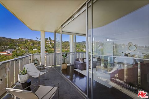 Photo of 4455 Los Feliz Boulevard #708, Los Angeles, CA 90027 (MLS # 26740289)