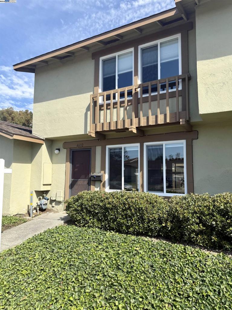 4632 Balboa Way