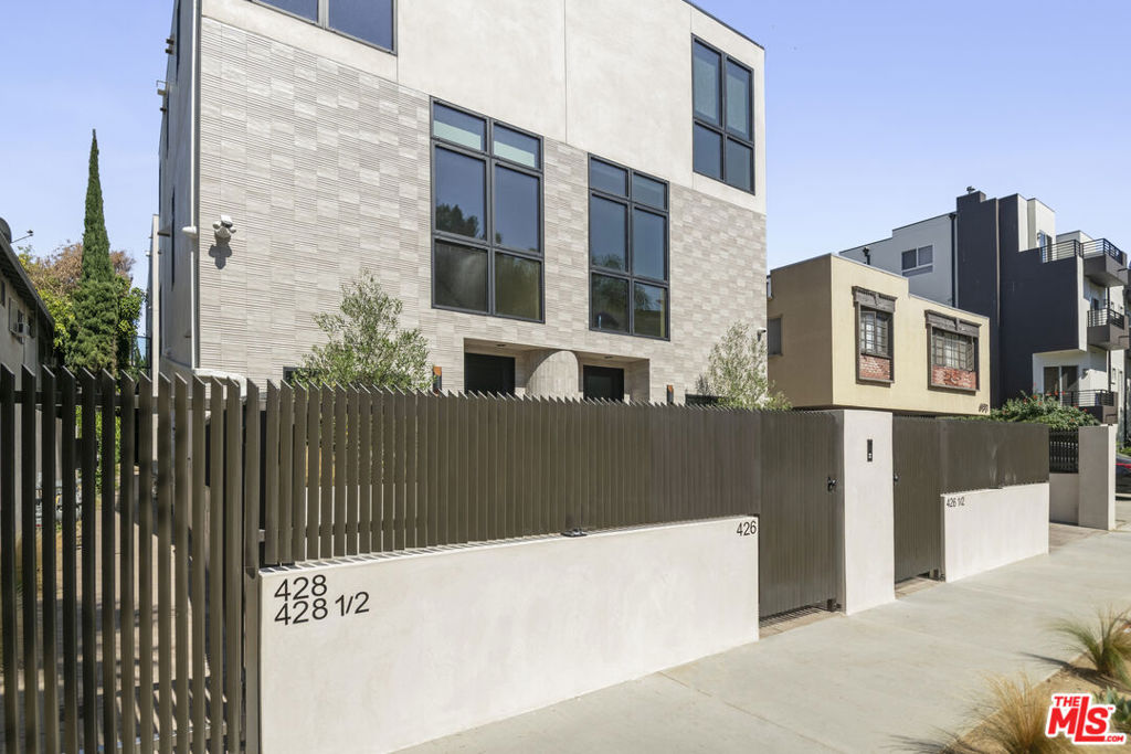 Brand new luxury townhouse in the Beverly Hills/ West Hollywood adj. intersection of Burton Way and Robertson +/- 1,500 square feet of luxury living - featuring 3 bedrooms, 3 bathrooms, private two-car garage with electric charging, private yard space, outdoor roof terrace with views . Organic modern, neutral and earthy tones, high end finishes like Bertazzoni appliances. Energy efficient equipped with solar panels . In unit washer dryers. Unique design and well thought out for modern day living. 10 foot ceiling heights on the main floors. Floor to ceiling windows in many rooms, large bright , airy , living. DoorBird system allows for controlled access, connected to mobile device- Large kitchens geared towards entertaining, custom cabinetry, stone countertops. Gated and private access to central courtyard/driveway emphasizes privacy. Walkability and convenience to incredible neighborhood amenities, and landmarks like Cedar Sinai, Robertson and Melrose shopping. Less than a mile from the Beverly Hills Golden Triangle and all of West Hollywoods best . Call, Email or Text LA1 for showing