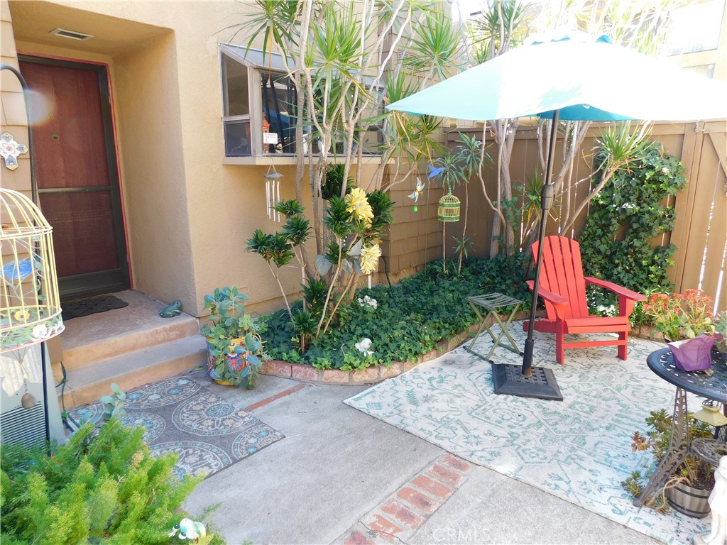 Very Rare Opportunity to own this beautiful end unit in the Hidden Lakes community. This 2 story townhome-style condominium features a large living room with fireplace and a breath taking view and sounds of the stream that runs through the community, 2 very spacious bedrooms, large kitchen with a garden window box, dining area, half bathroom for guests downstairs and full bathroom with vanity upstairs, 2 car garage, private fenced patio in front, and a wooden deck in the rear. Home features hardwood floors downstairs, carpet upstairs and a remodeled bathroom. Washer/Dryer hook ups in garage. You will enjoy the mature trees, soothing stream, and wildlife in this serene landscape. HOA amenities include pool, spa, exterior maintenance, water and trash fees. Hidden Lakes is located within minutes of parks, schools, theatres, restaurants, and shopping! Don't miss out! Make your appointment today.