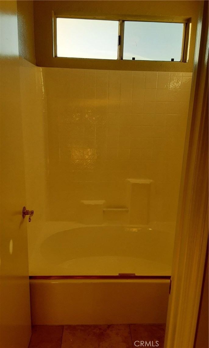 Emerald Pointe II (EP2) - Residential Lease