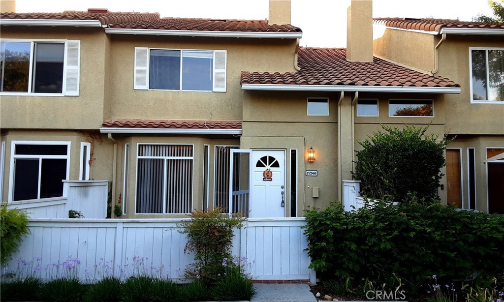 Emerald Pointe II (EP2) - Residential Lease