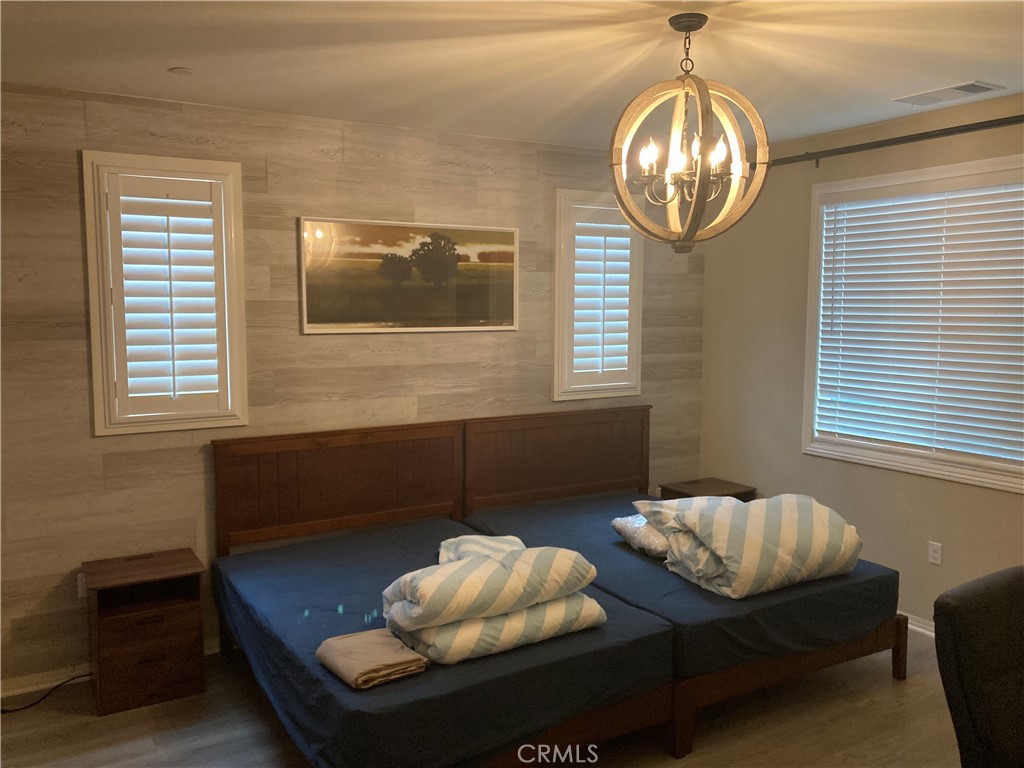 4253 E Sonrisa Privado