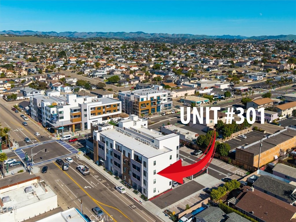 402 W Grand Avenue 301