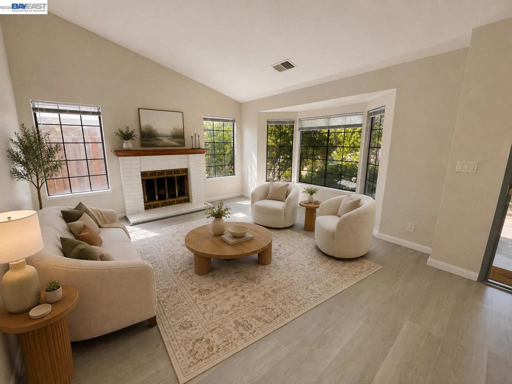4969 Green Hills Cir