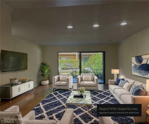 Photo of 124 Tangelo #390, Irvine, CA 92618 (MLS # OC25151224)