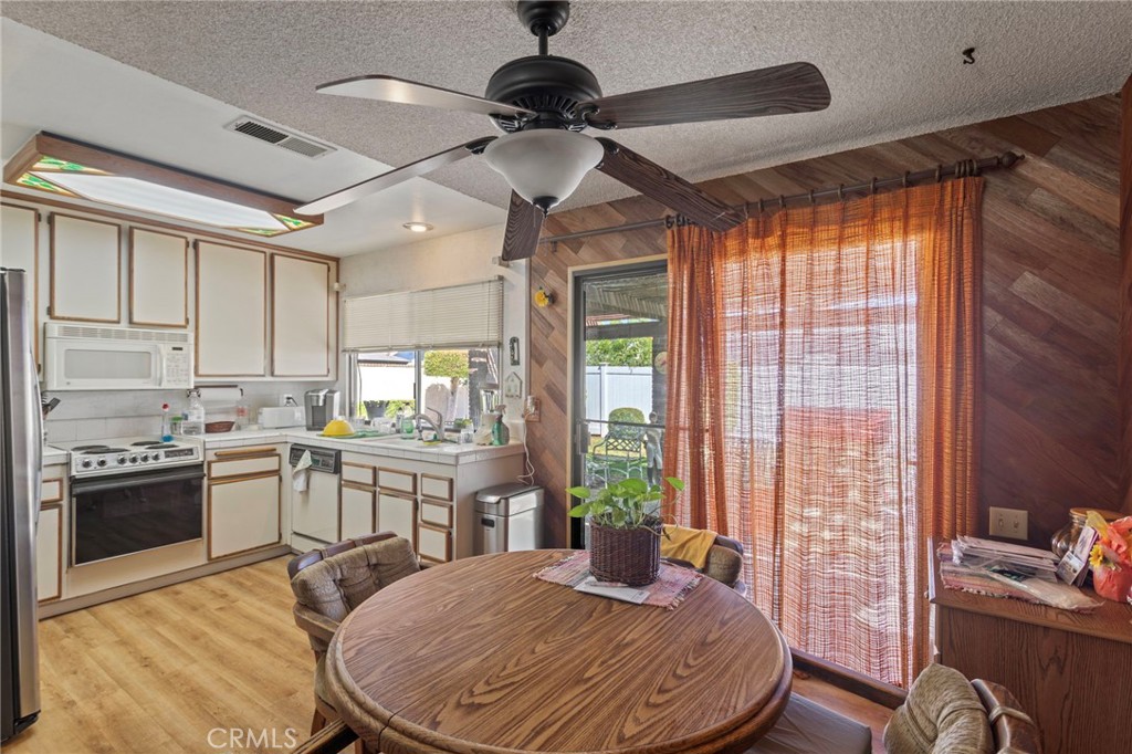 Laguna Terrace (LT) - Residential