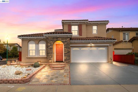 Photo of 2793 Sunset Dune Way WAY, Hayward, CA 94545 (MLS # 41146479)