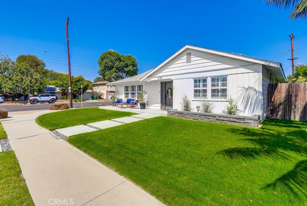 2154 Kallin Avenue