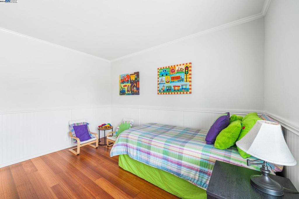 PARK VILLAS - Residential