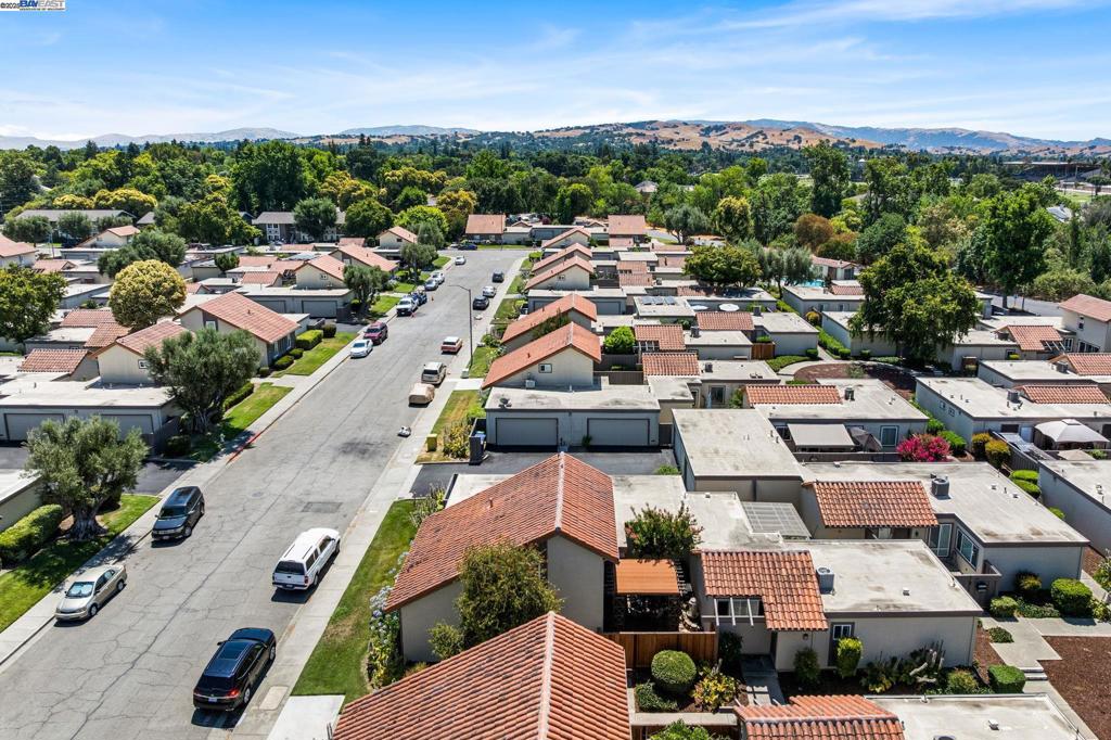 PARK VILLAS - Residential