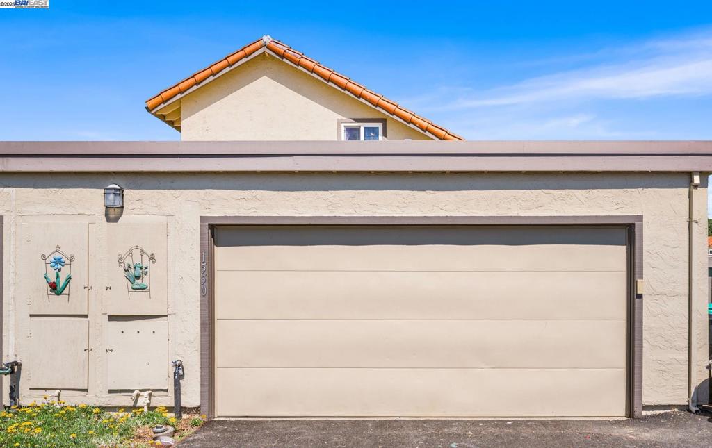 PARK VILLAS - Residential