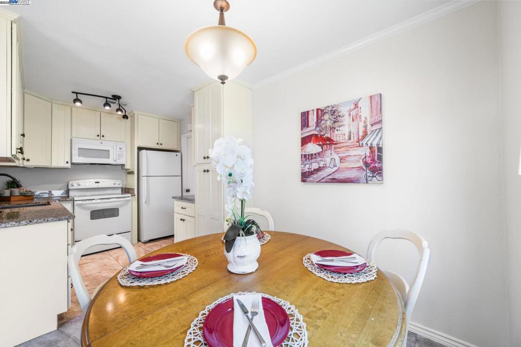 PARK VILLAS - Residential