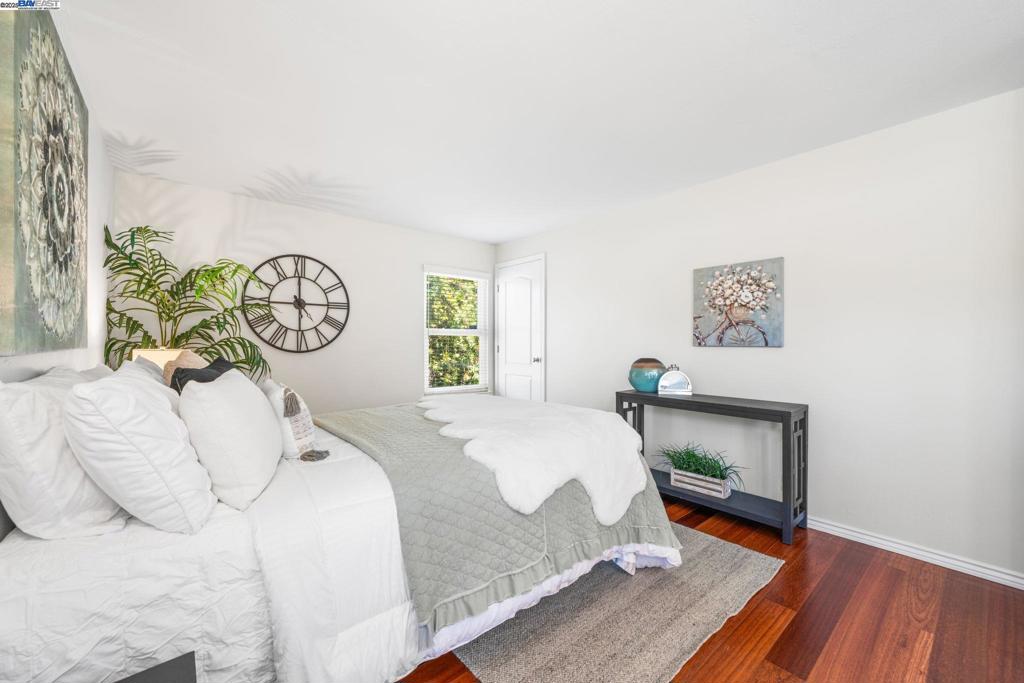 PARK VILLAS - Residential