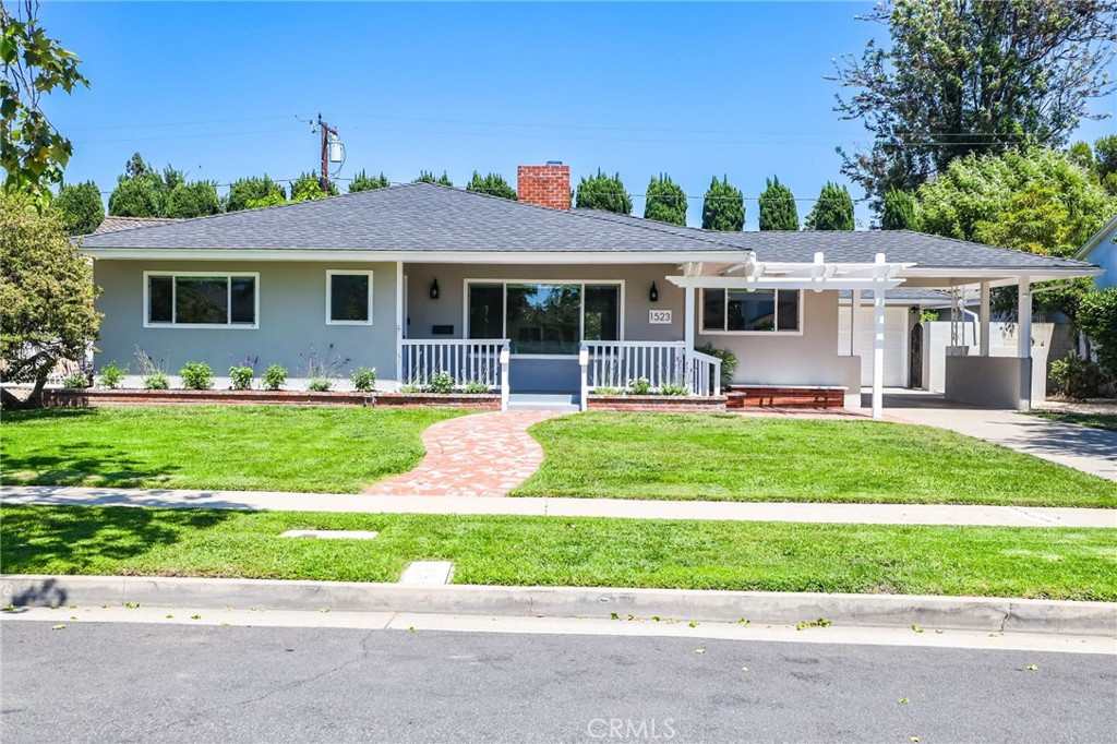 1523 Freeman Street