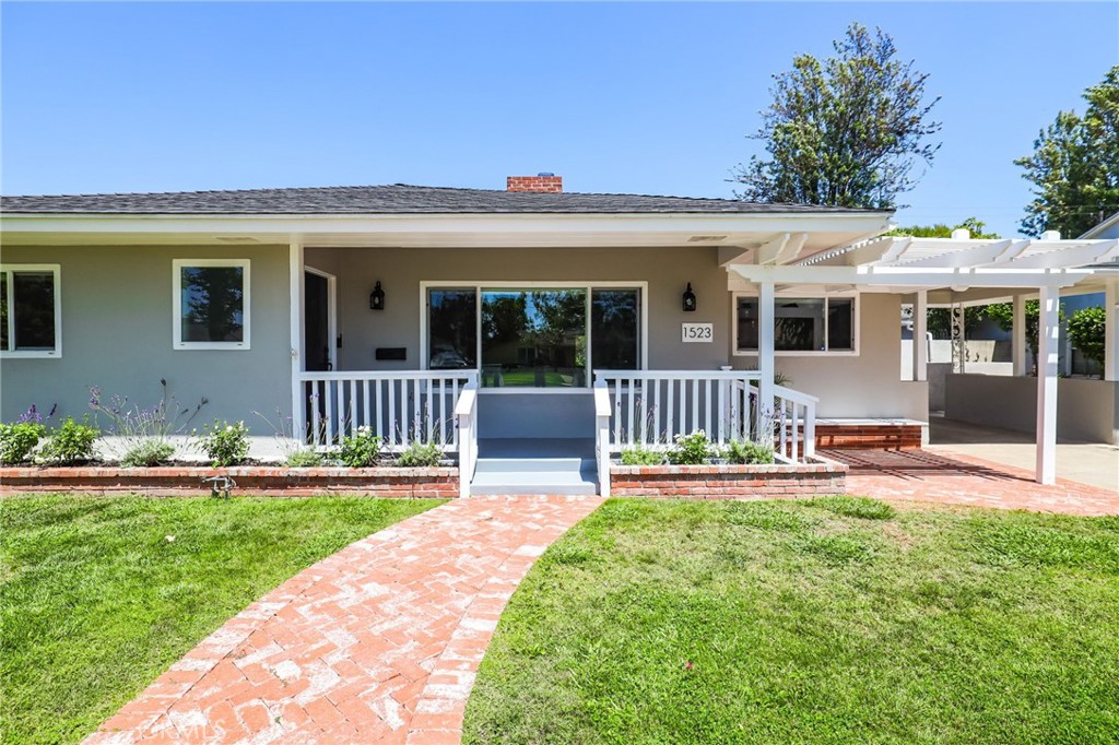 1523 Freeman Street