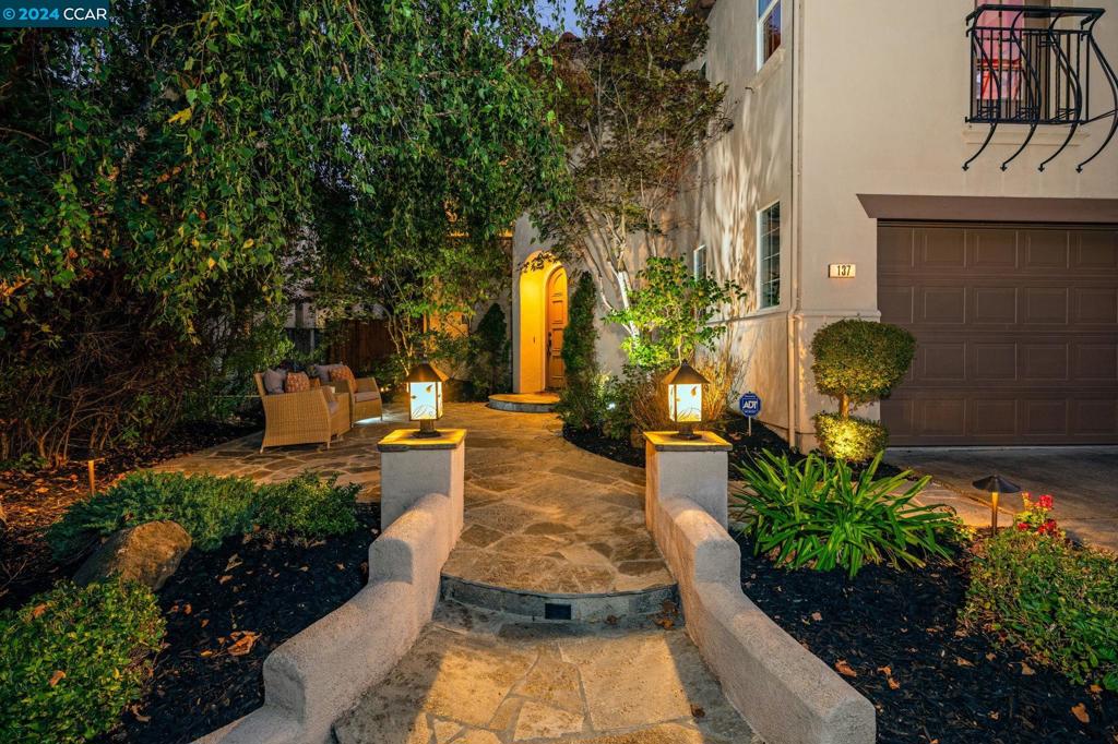 BRIDGES - Residential