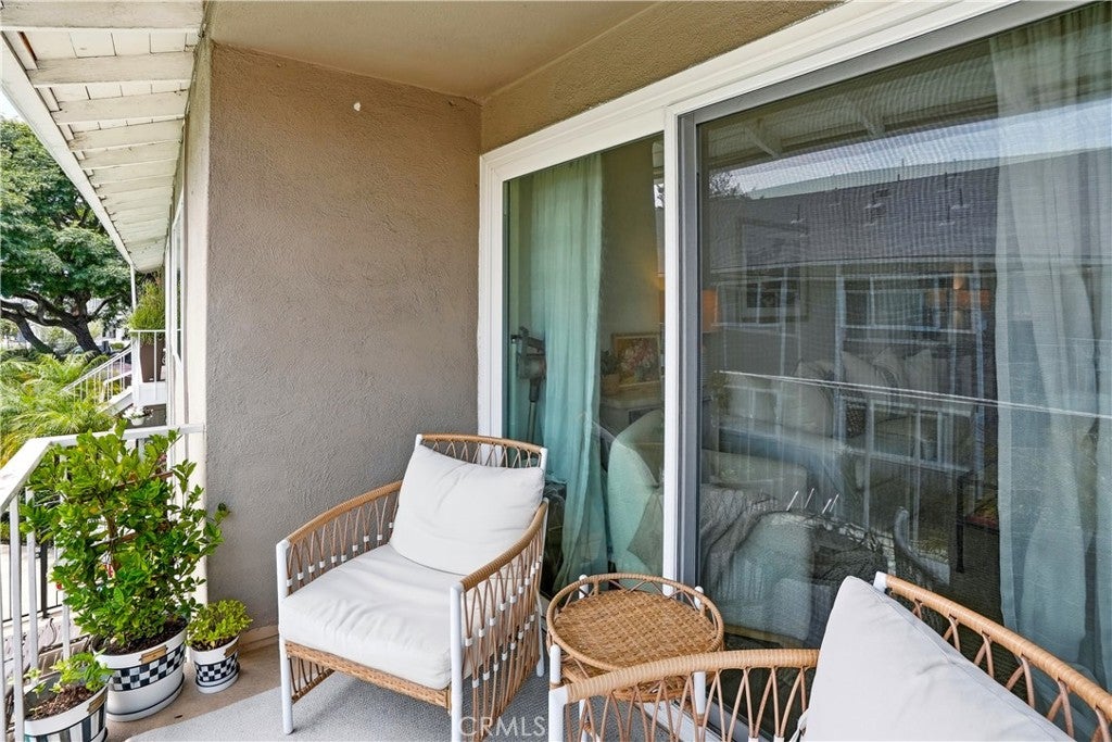 1228 Rutland 6, Newport Beach CA 92660 - Photo 18
