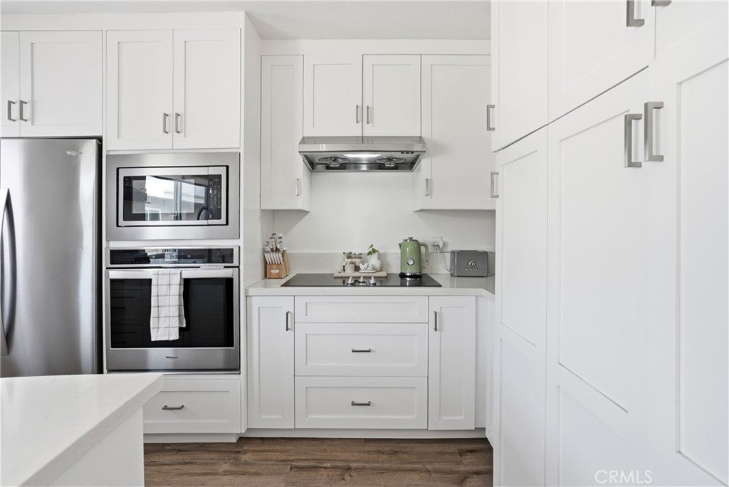 1228 Rutland 6, Newport Beach CA 92660 - Photo 8