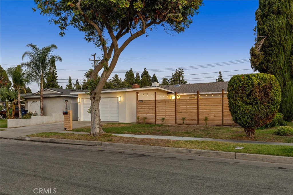6102 San Rodolfo Way